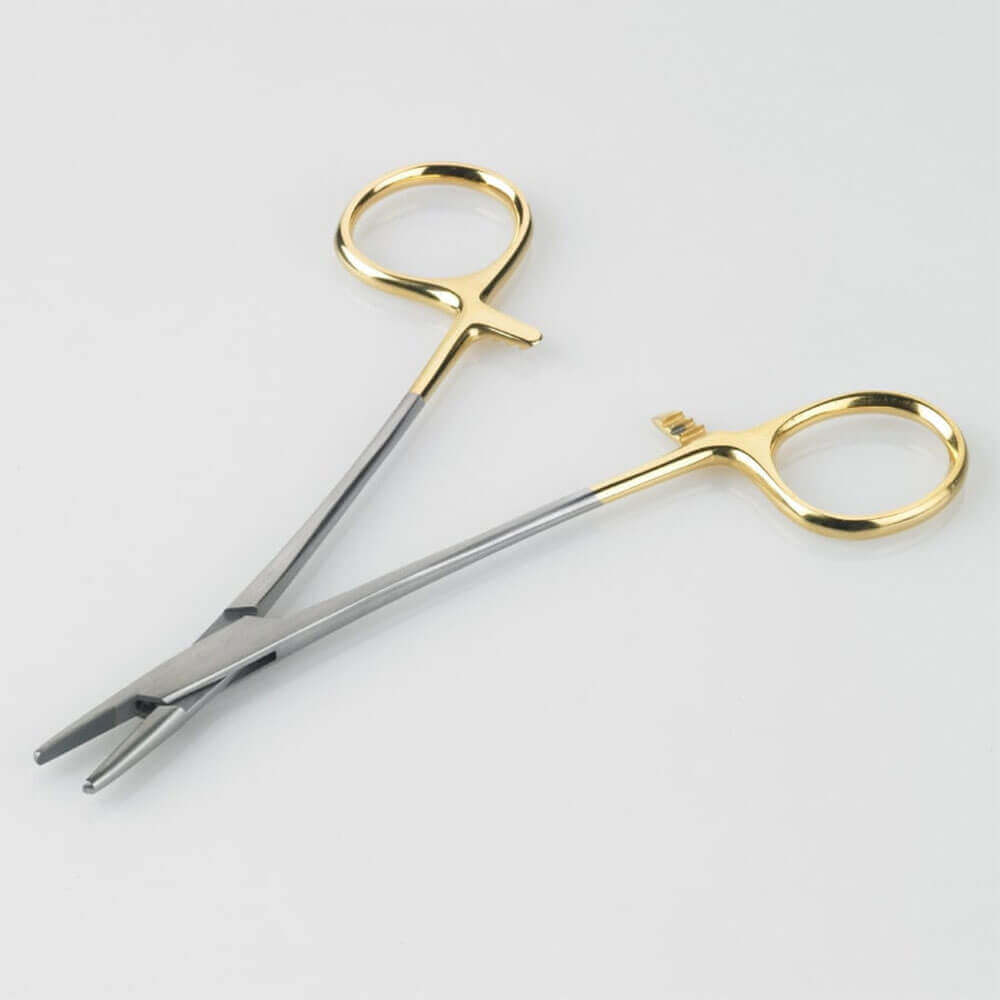 Crilewood Needle Holder